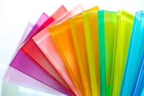 زجاج ملم بالسلامة الملون