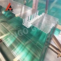 باب زجاجي مقسى للاستحمام